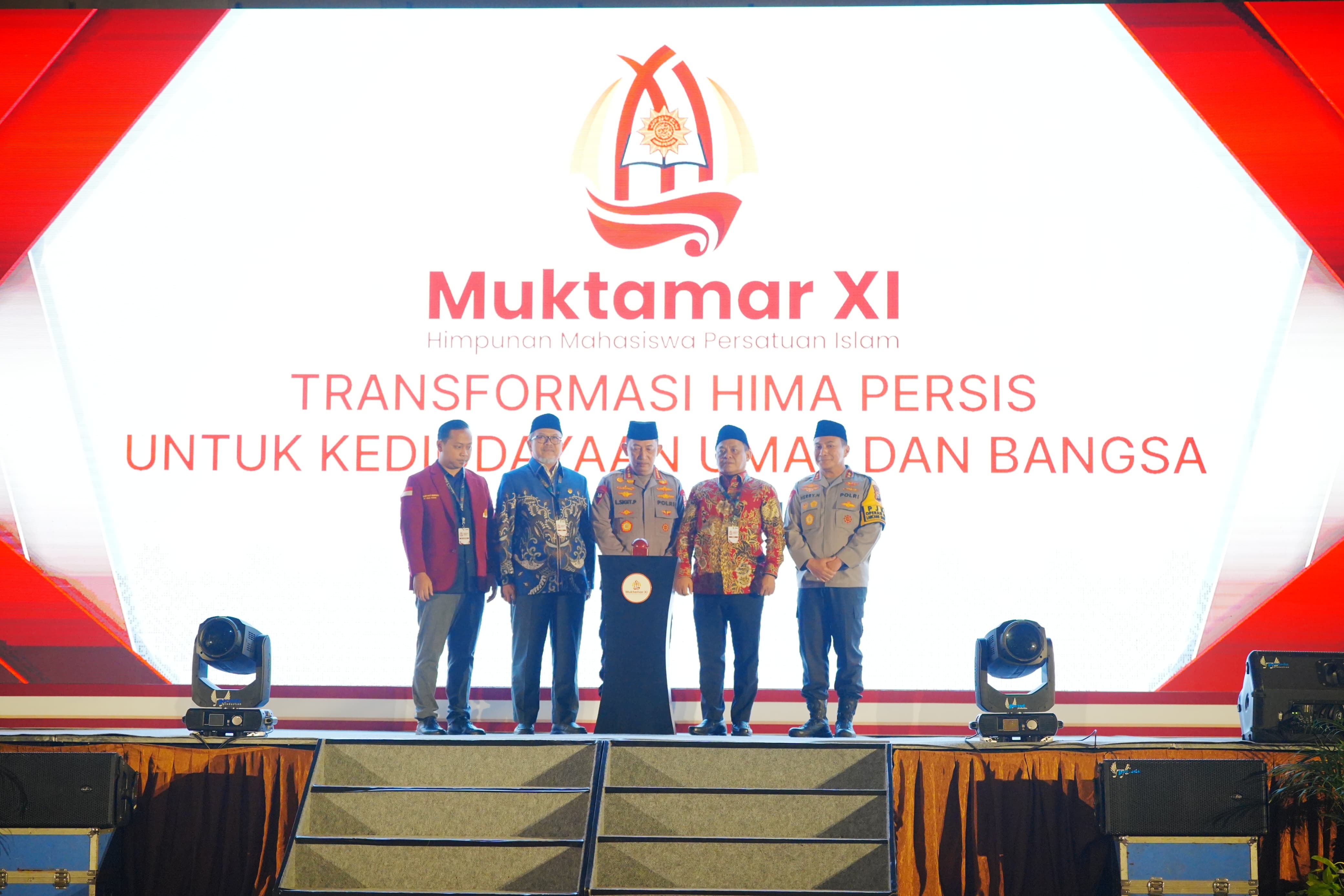 Buka Muktamar Hima Persis, Kapolri Ajak Jaga Nilai Persatuan-Kesatuan  