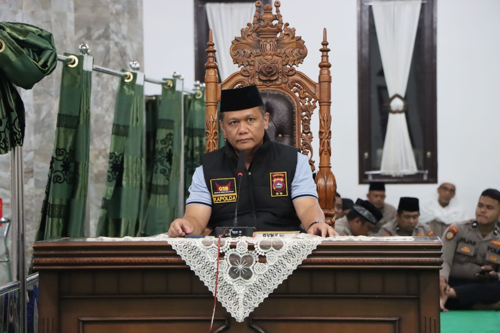 Kapolda Sumbar Ajak Warga Padang Panjang Makmurkan Masjid Lewat Gerakan Subuh Berjamaah 